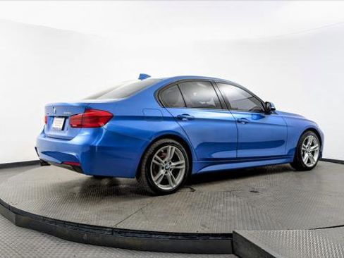 Used 2016 BMW 328i xDrive Sedan w/ M Sport Package image 7