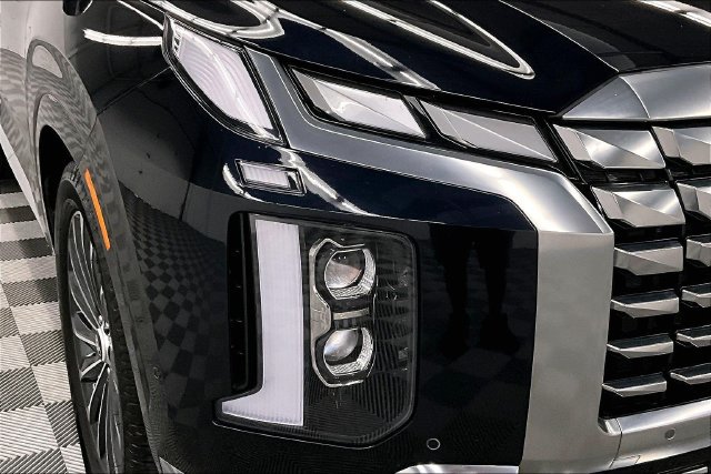 Used 2023 Hyundai Palisade Calligraphy AWD/4WD image 36