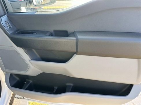 Used 2024 Ford F350 XL w/ Snow Plow Prep Package image 24