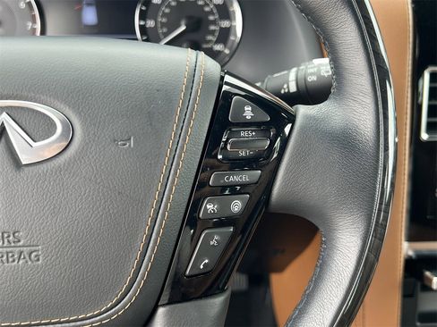 Used 2022 INFINITI QX80 Sensory w/ Cargo Package image 11