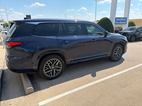 Used 2025 Lexus TX 350 AWD w/ Technology Package image 4