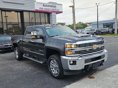 Used 2019 Chevrolet Silverado 3500 LTZ w/ Duramax Plus Package image 3