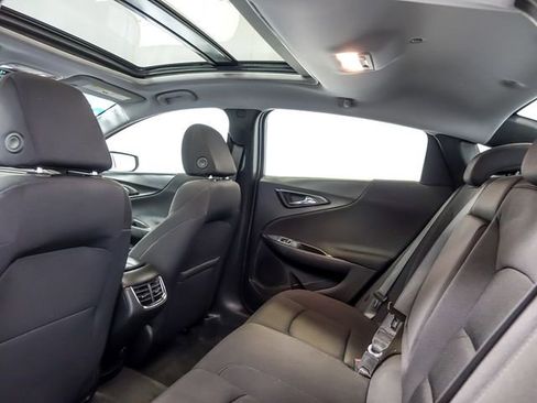 Used 2024 Chevrolet Malibu LT image 16