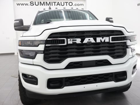 Used 2025 RAM 2500 Big Horn AWD/4WD image 21