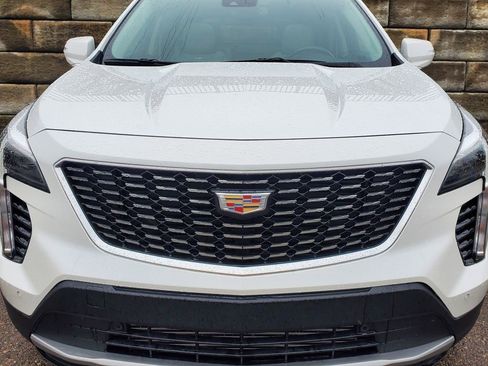 Certified 2023 Cadillac XT4 Premium Luxury w/ Cold Weather Package image 11