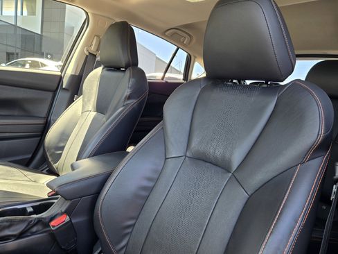 Used 2019 Subaru Crosstrek 2.0i Limited w/ Moonroof Package w/Navigation AWD/4WD image 16