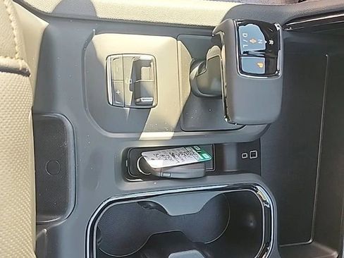 Used 2026 GMC Sierra 1500 AT4 w/ AT4 Premium Package image 18