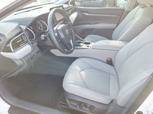 Used 2024 Toyota Camry XLE FWD image 14