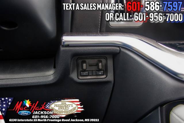 Used 2026 Ford Expedition Platinum w/ Platinum Ultimate Package AWD/4WD image 79