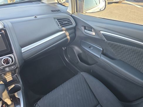 Used 2019 Honda Fit EX image 11