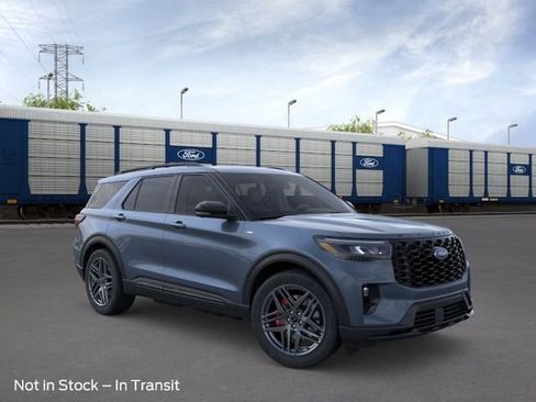 New 2026 Ford Explorer ST-Line AWD/4WD image 7