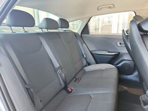 Certified 2025 Kia K4 FWD image 24