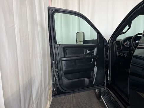 Used 2022 RAM 2500 Tradesman AWD/4WD image 17