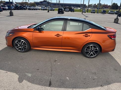 New 2025 Nissan Sentra SR w/ SR Premium Package image 6