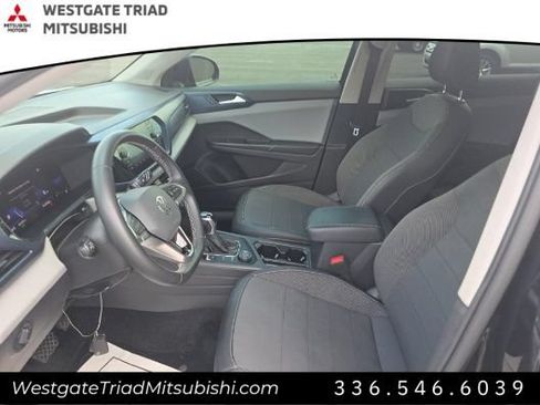 Used 2022 Volkswagen Taos SE AWD/4WD image 7