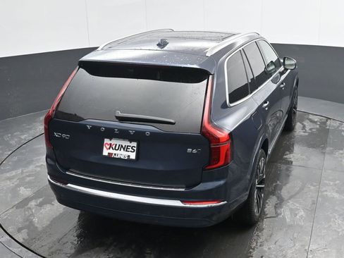 New 2026 Volvo XC90 B6 Plus w/ Protection Package AWD/4WD image 29