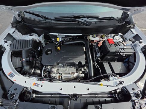 New 2026 Chevrolet Equinox LT image 10