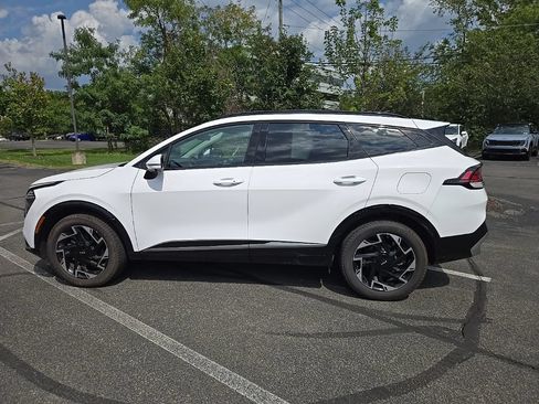 Certified 2025 Kia Sportage SX AWD/4WD image 7