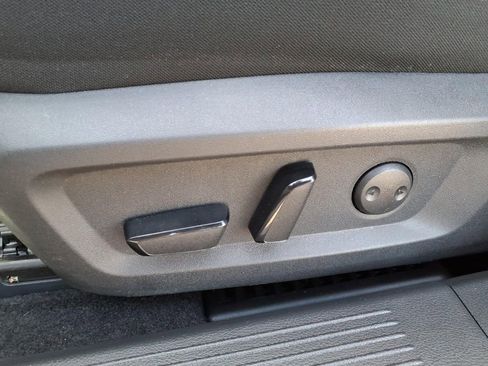 Certified 2023 Nissan Rogue SV AWD/4WD image 14