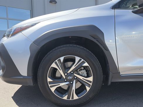 Used 2024 Subaru Crosstrek 2.0i Premium AWD/4WD image 10