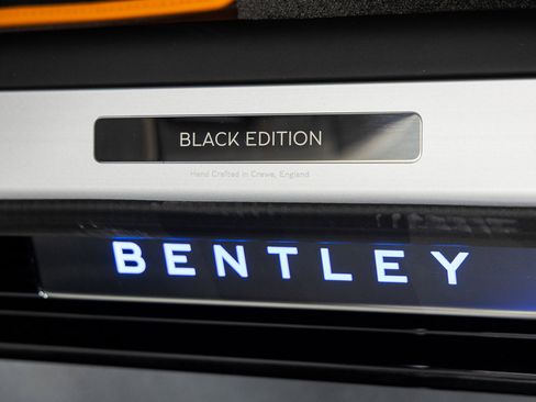 New 2025 Bentley Flying Spur Plug-In Hybrid image 39