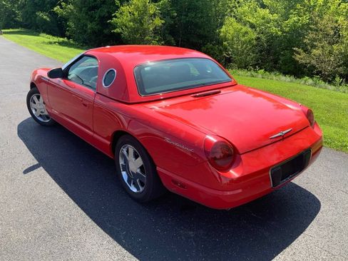 Used 2003 Ford Thunderbird RWD image 10