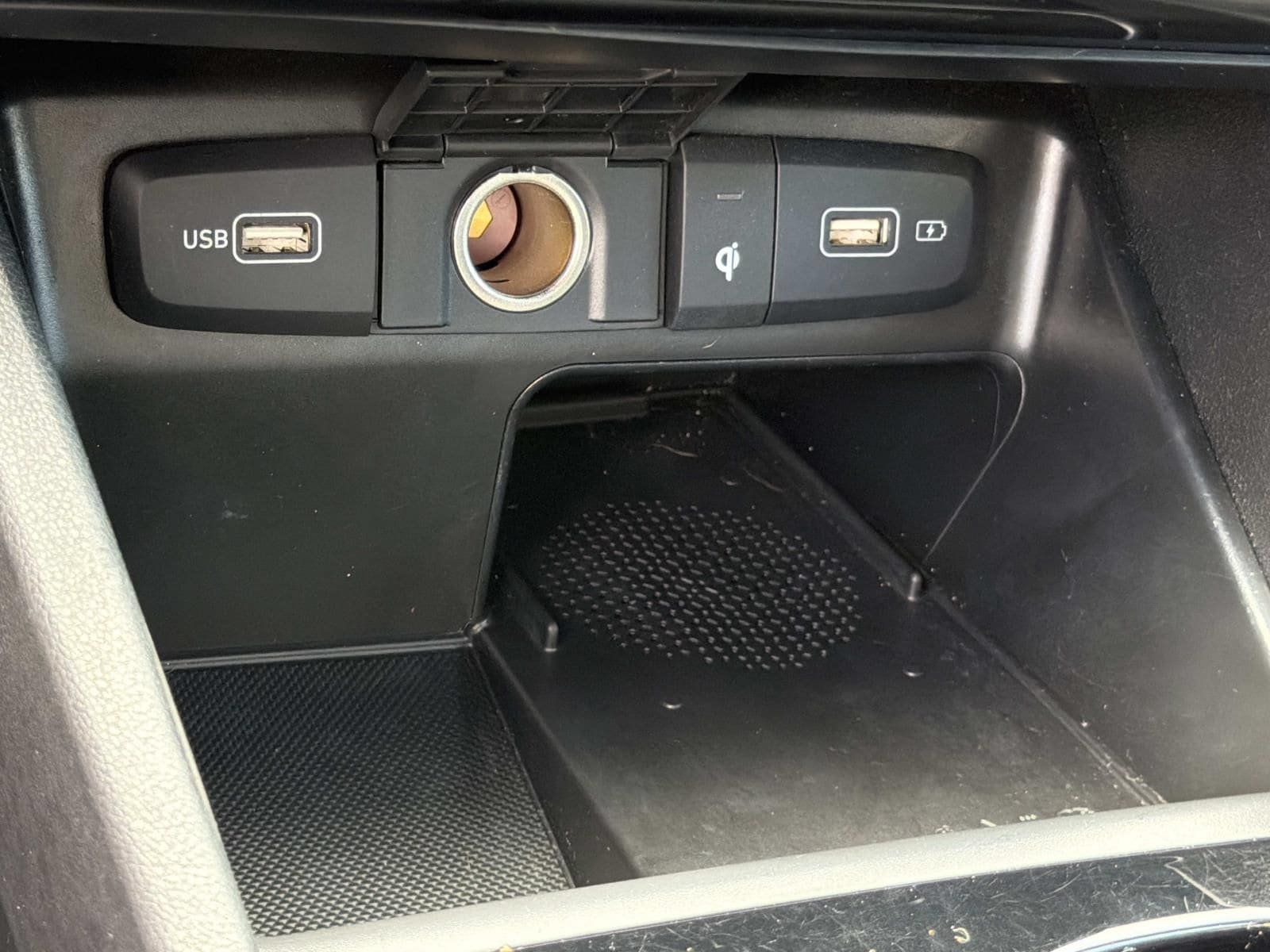 Used 2024 Hyundai Santa Cruz SEL w/ Activity Package FWD image 34