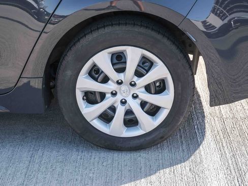 Certified 2024 Toyota Corolla LE FWD image 17