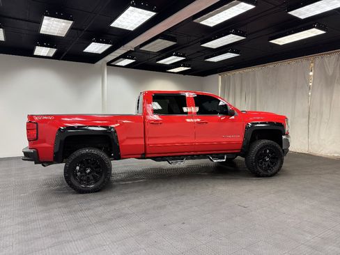 Used 2017 Chevrolet Silverado 1500 LT w/ LT Fleet Plus Package image 6