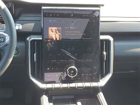 New 2025 GMC Acadia Elevation w/ Elevation Premium Package image 26