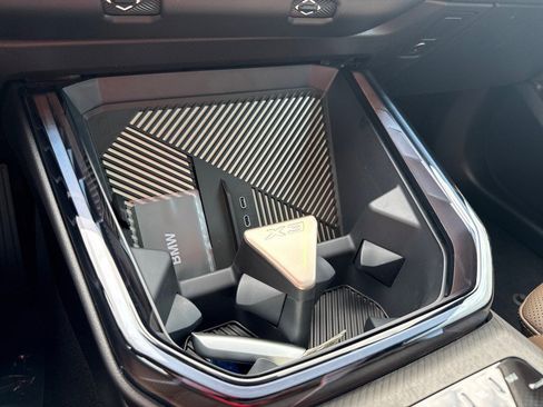 New 2025 BMW X3 xDrive30i w/ Convenience Package image 19