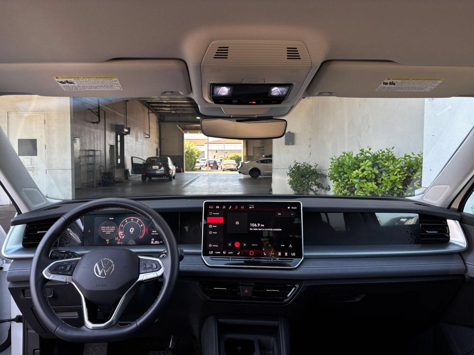 Used 2026 Volkswagen Tiguan SE AWD/4WD image 34