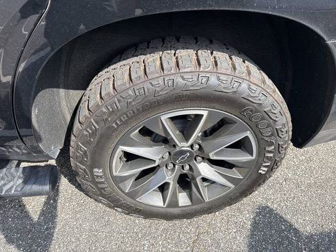 Used 2023 Chevrolet Tahoe Z71 image 14