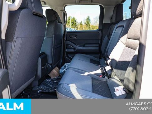 Certified 2025 Nissan Frontier SV w/ SV Convenience Package RWD image 19