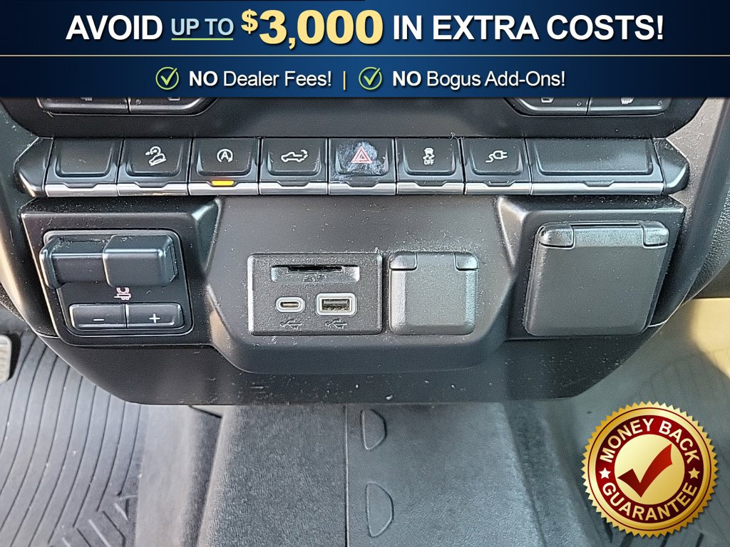 Used 2020 Chevrolet Silverado 1500 LTZ AWD/4WD image 22