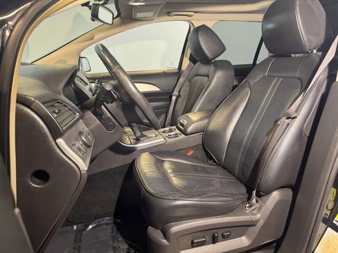 Used 2013 Lincoln MKX AWD image 9