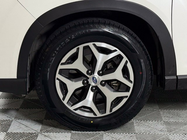 Used 2019 Subaru Forester Premium AWD/4WD image 12