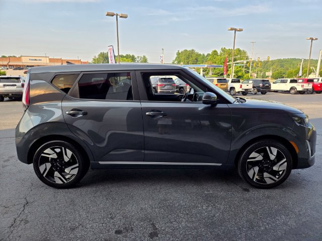 Used 2024 Kia Soul GT-Line FWD image 10