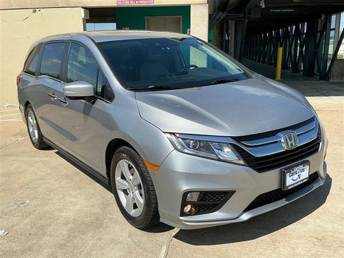 Used 2018 Honda Odyssey EX-L image 12