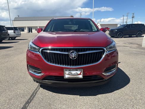 Used 2019 Buick Enclave Essence AWD/4WD image 5
