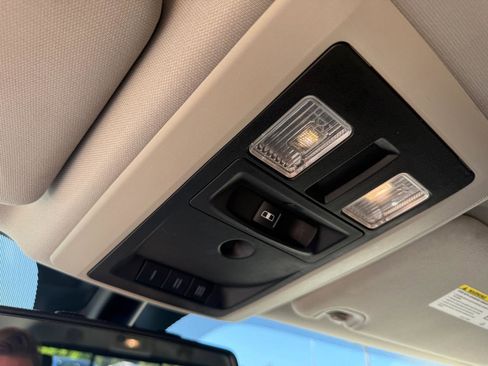 Used 2016 RAM 3500 Laramie image 19