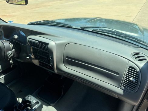 Used 2007 Ford Ranger Sport RWD image 28