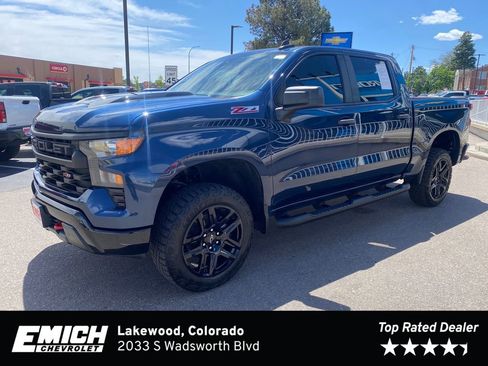 Used 2023 Chevrolet Silverado 1500 Custom Trail Boss AWD/4WD image 1