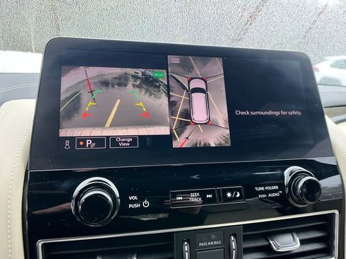 Used 2022 INFINITI QX80 Sensory w/ Cargo Package image 19