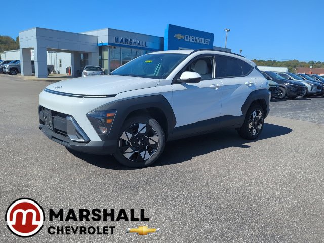 Used 2025 Hyundai Kona SEL AWD/4WD image 1