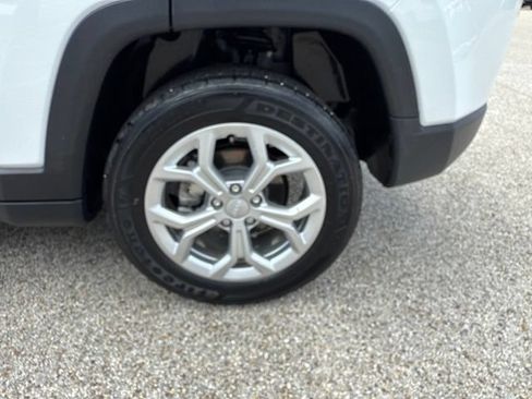 Used 2024 Jeep Compass Sport AWD/4WD image 35