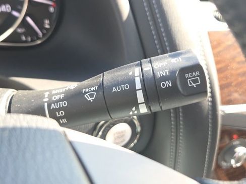 Used 2019 Nissan Armada SL w/ Premium Package image 49