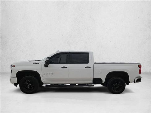 Used 2024 Chevrolet Silverado 2500 LTZ w/ LTZ Plus Package image 8