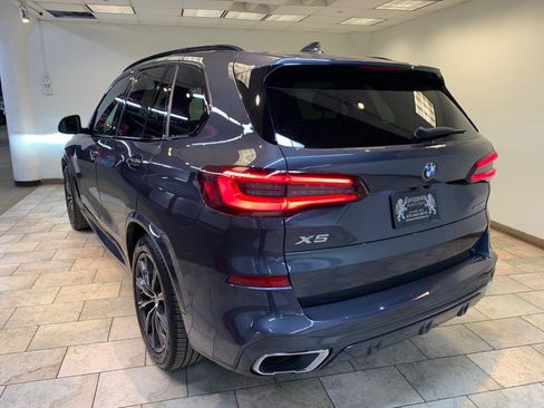 Used 2022 BMW X5 xDrive40i w/ M Sport Package image 7