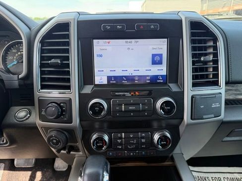 Used 2019 Ford F150 Lariat w/ Equipment Group 502A Luxury AWD/4WD image 16